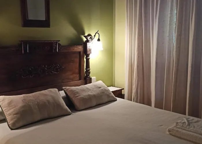 La Josa, Candeleda, Gredos, Vutav397 * Candeleda